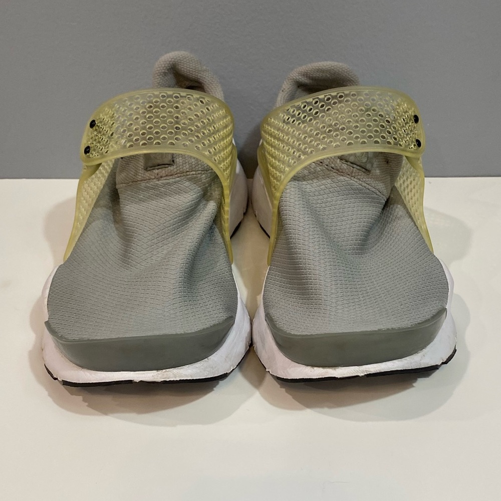 Nike Women's Sneakers in Gray